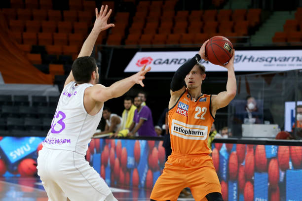 成为外界关 成为外界关